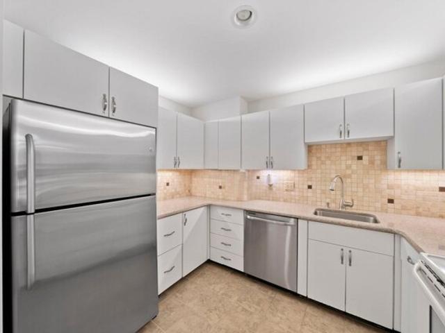 Parks St Apt,duxbury, Condo For Sale