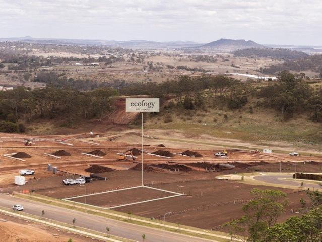 Parkside 639m2 + Ready to Build