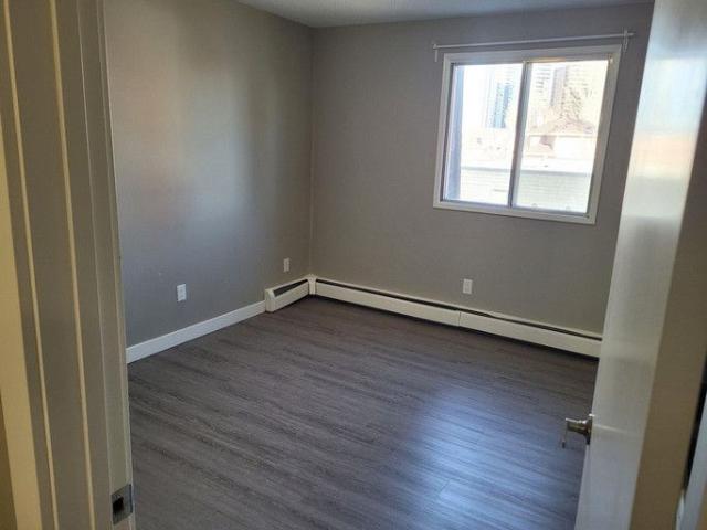 Parkside Village 9121 106A Ave 2BDR