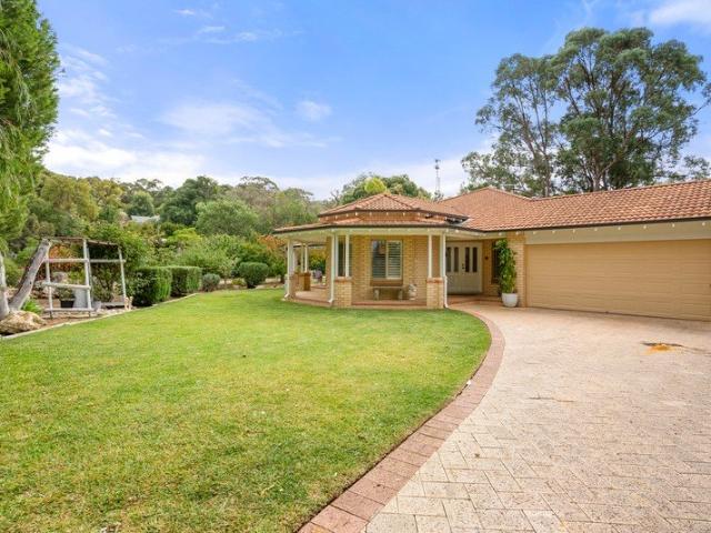 Parkside Comfort & Family Living in the Heart of Baldivis