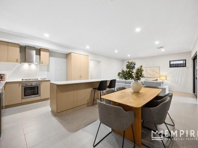 Parkside Contemporary Living!
