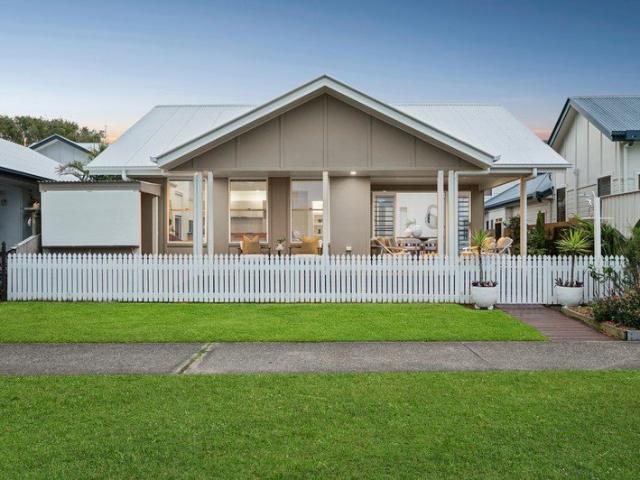 Parkside Coastal Living with Exceptional Dual Living Versatility