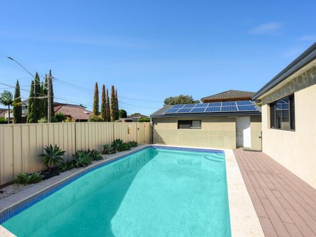PARKSIDE CORNER BLOCK WITH POOL & FUTURE UPSIDE STCA