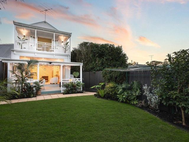 Parkside Entertainer Illuminated By Sunshine Enjoying Ocean Vista