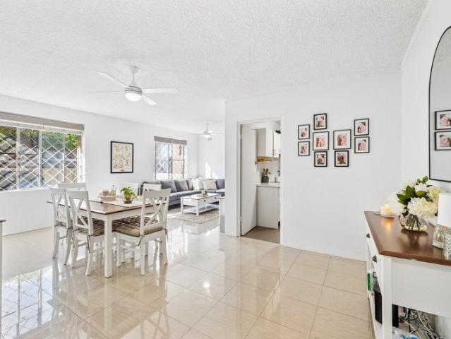 Parkside Ground Floor Living in a Prime Location