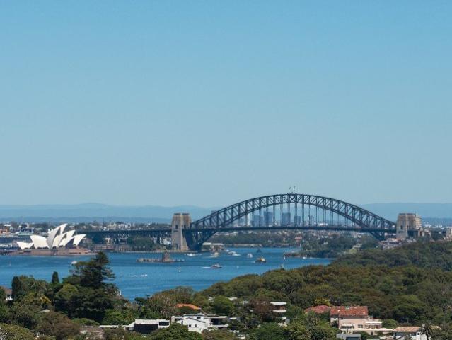 Parkside Home With Spectacular Harbour Views & Huge Potential On Approx. 676sqm With Wide Frontage & Sunny Garden