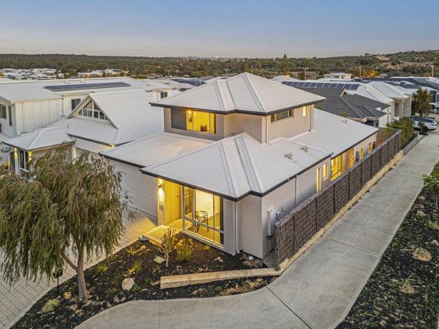 Parkside Living in Catalina Estate