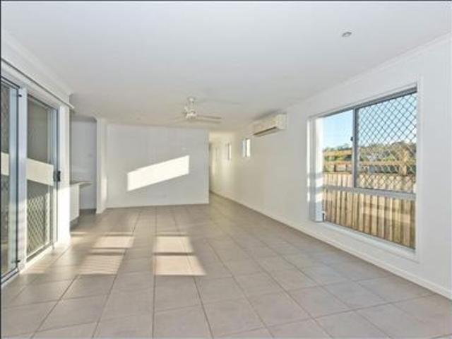 Parkside Living in Warner Lakes Low Maintenance Home in a Quiet Location