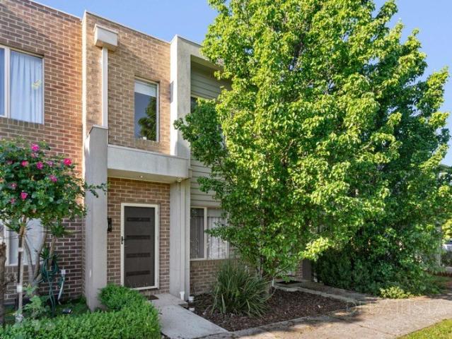 Parkside Living, Modern Comfort & Exceptional Convenience!