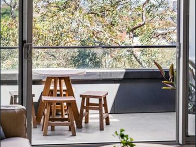 Parkside Living Meets City Comfort | Unlimited Wi Fi | Pet Friendly & Community Focused