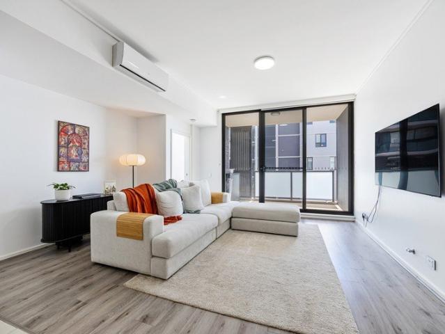 Parkside living with modern comfort