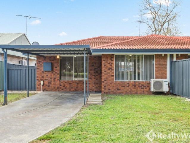 PARKSIDE LIVING WITH ROOM TO SPREAD OUT