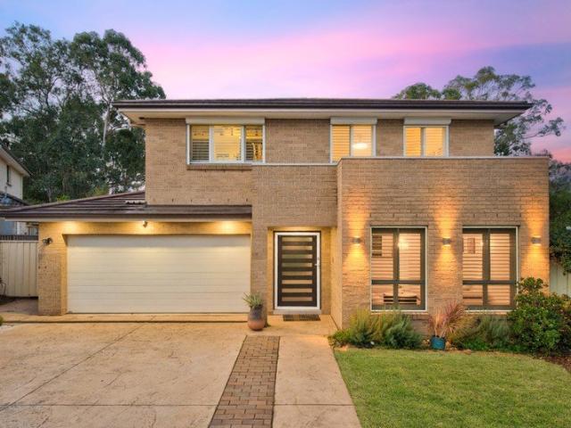 Parkside Luxury in a Quiet Cul De Sac