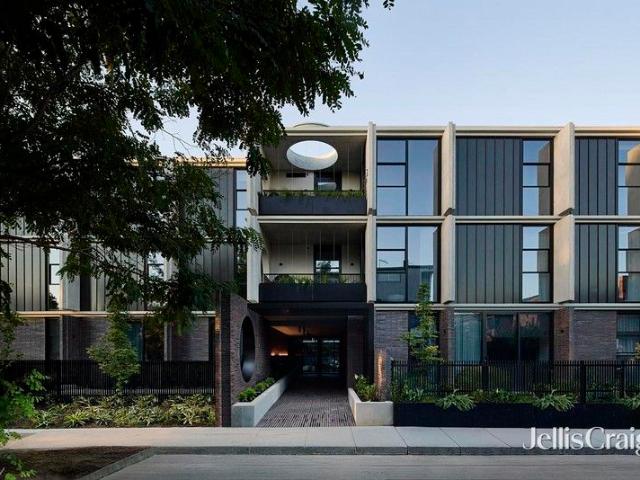 Award winning parkside penthouse perfection