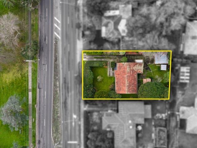Parkside Position. North Facing Light. Generous Potential