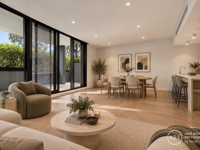 Parkside Prestige A Rare Phoenix Apartment of Space and Style