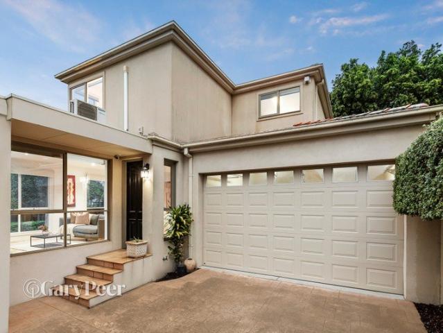 House sized parkside family living with exceptional value!