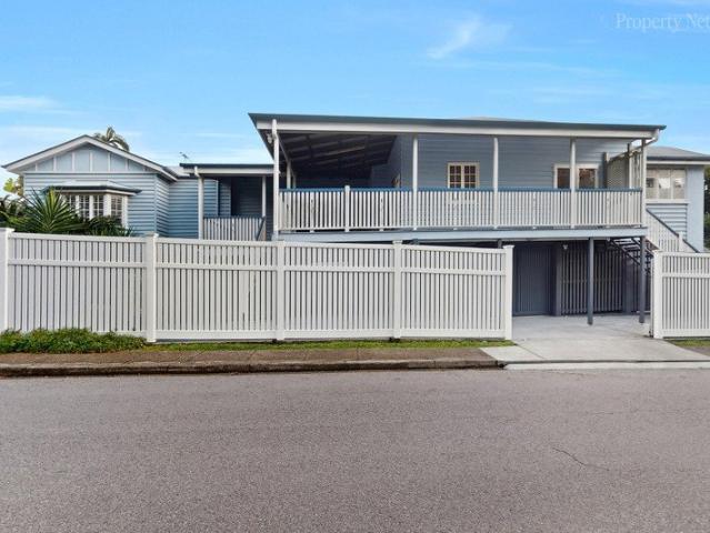 Parkside Queenslander with Separate Second Dwelling
