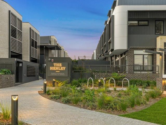 Parkside Residence in Enfield's Finest Luxury Development
