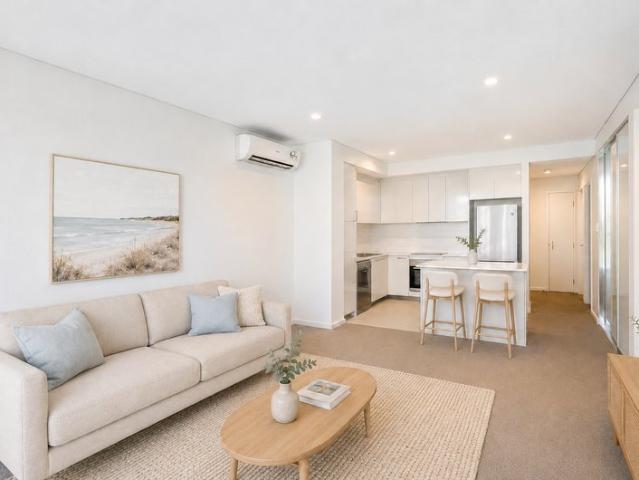 PARKSIDE SERENITY MEETS INNER CITY CONVENIENCE