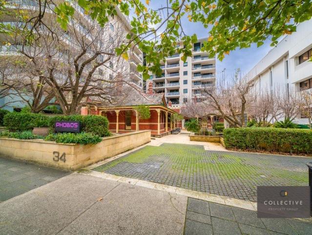 Parkside Sophistication with Exceptional Space and Endless Potential