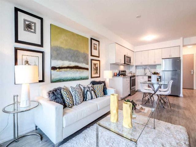 Parkside Square 1 Bedroom Apartment for Rent at 55 Smooth Rose Crt, Toronto, ON M2J 0G7 Henry Farm