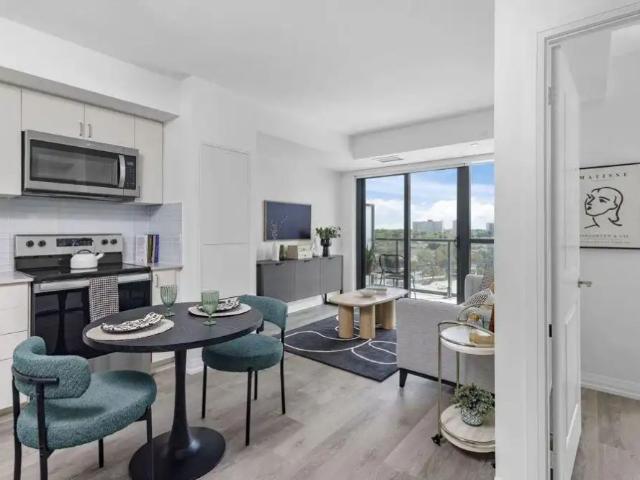 Parkside Square — 1 Bedroom 1 Bathroom