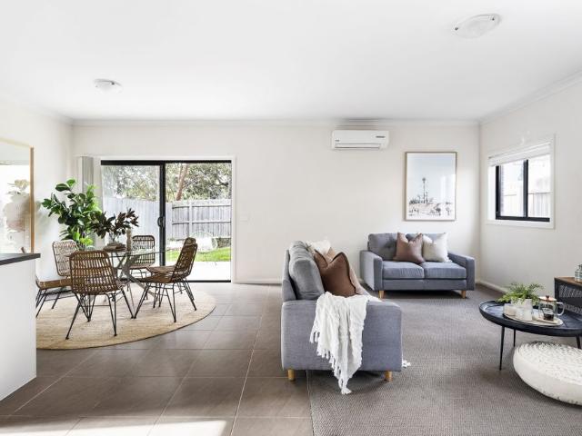 Parkside Stunner with Contemporary Chic