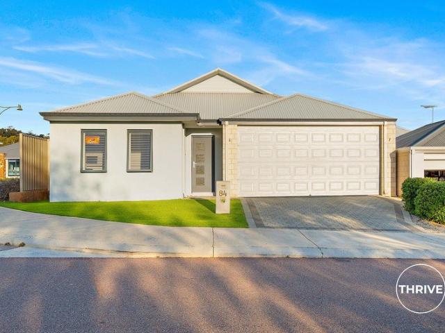 PARKSIDE STYLE, LOW MAINTENANCE LIVING!
