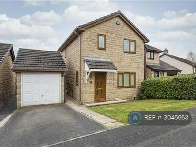 Parkstone, Huddersfield, HD2 3 bed detached house to rent £1,200 pcm £277 pw