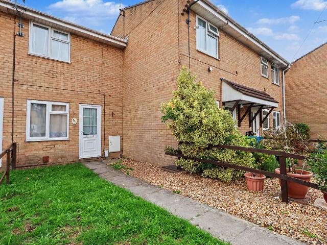 Parkstone, Poole BH12, 2 bed terraced house to rent, £1,300 pcm | PrimeLocation