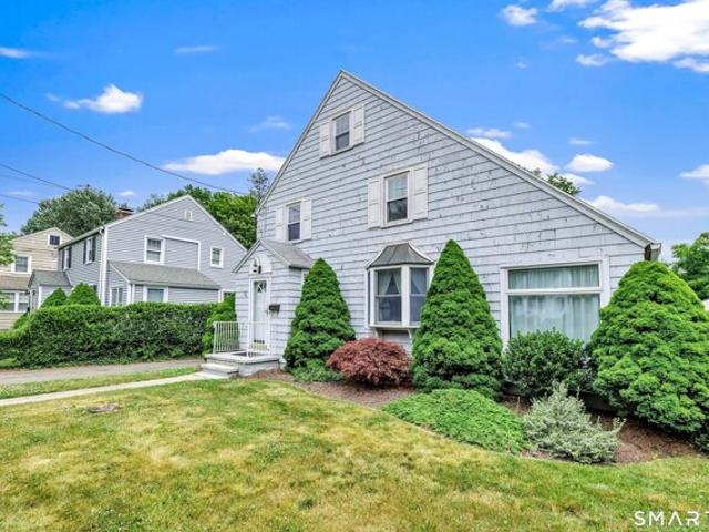 Parkway Dr, Stratford, Home For Sale