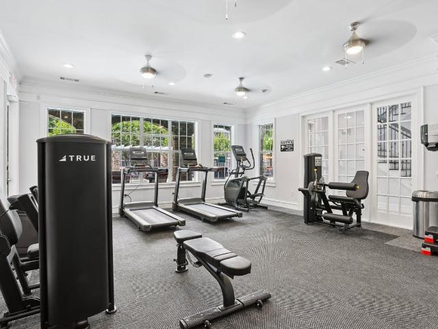 Parkway Vista 3 Bedroom Apartment for Rent at 100 Parkway Cir S, Atlanta, GA 30340