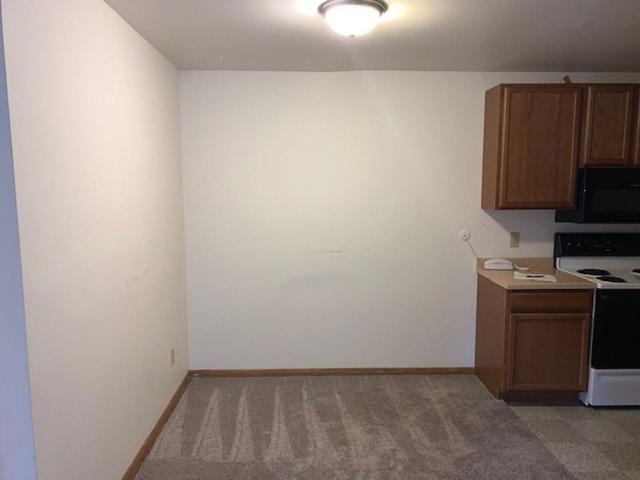 Parkview 745 2 Bedroom Apartment for Rent at 745 Parkview Apartments, Madison, WI 53715