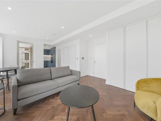 Parkview Avenue, London NW2, 2 bed flat to rent, £2,850 pcm | PrimeLocation