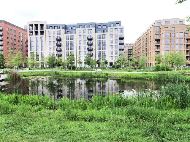 Parkview Avenue, London NW2, 3 bed flat to rent, £4,200 pcm | PrimeLocation
