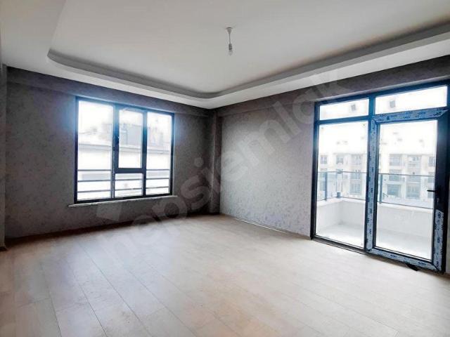 PARLA G.MENKUL METE KONAKLARI YAKINI SIFIR 2+1 DAİRE