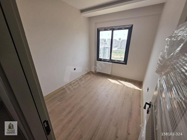 PARLADAN MEZİTLİ 75.YIL MAH.DE 2+1 SATILIK DAİRE