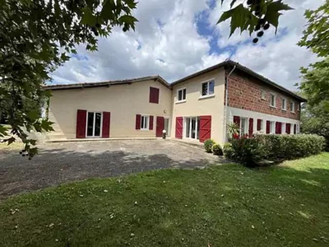 Parleboscq 40310 Achat / Vente maison 9 pièces t9 parking