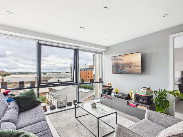 Parliament Street, Liverpool, Merseyside L8, 2 bed flat to rent, £1,260 pcm | PrimeLocation