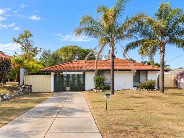 PARMELIA 4 X 1 FAMILY HOME ON A GENEROUS BLOCK