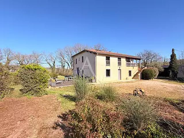 Parnac 46140 Achat / Vente maison 6 pièces t6 au dernier étage piscine
