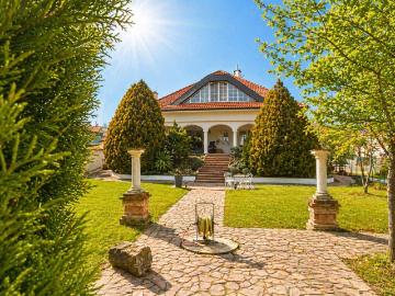 Parndorf Repräsentatives thermisch saniertes Einfamilienhaus im schicken Loberon Stil