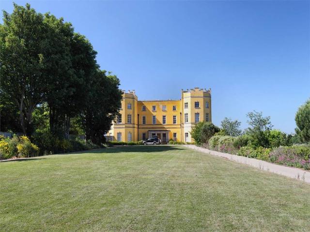 Parnell Road, Stapleton BS16, 2 bed flat to rent, £1,450 pcm | PrimeLocation