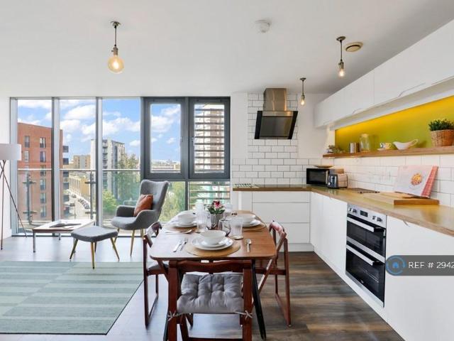 Parnham St, London, E14 2 bed flat to rent £3,795 pcm £876 pw