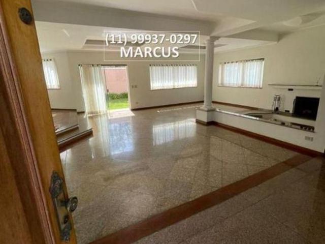 PARQUE DOS PRÍNCIPES | 660m² DE TERRENO | 417m² CONSTRUÍDOS | 4 SUÍTES | PISCINA | 6 VAGAS