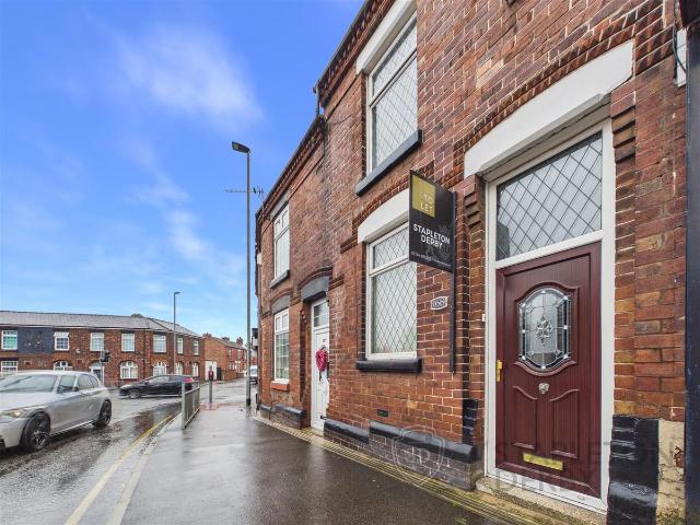 Parr Stocks Road, St. Helens WA9, 2 bed terraced house to rent, £775 pcm | PrimeLocation
