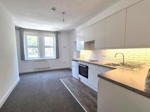 Parr Street, Poole BH14, 1 bed flat to rent, £850 pcm | PrimeLocation