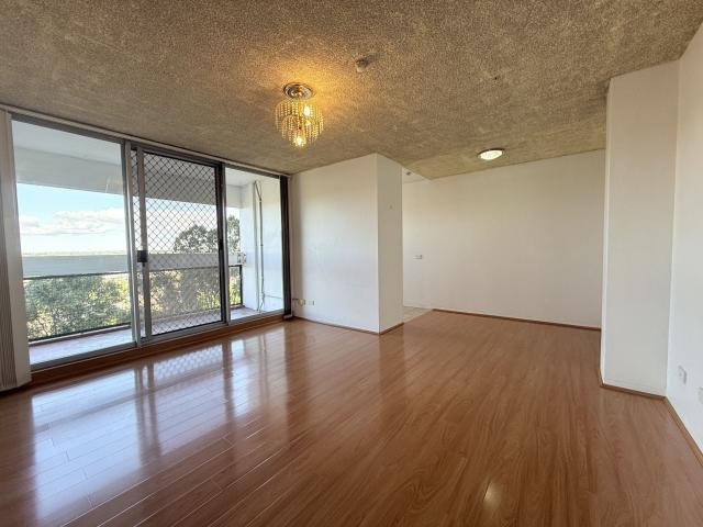 Parramatta, 10M/15 Campbell Street