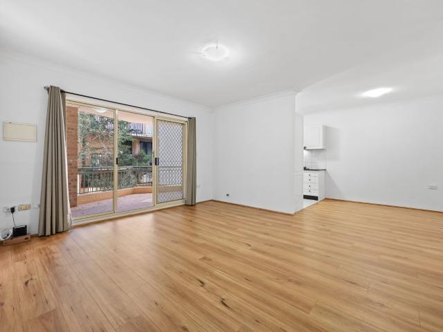 Parramatta, 3/59 61 Marsden Street